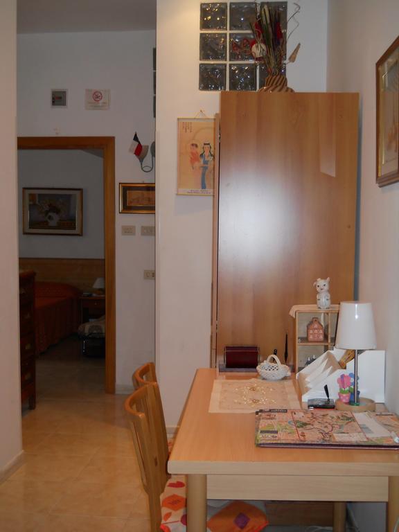 Отель Le Pietre Di Giada Рим Экстерьер фото